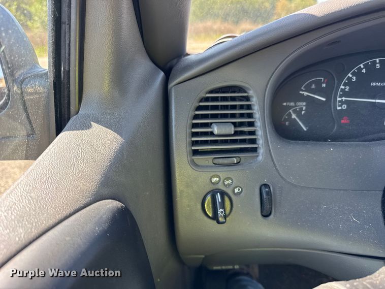 image for item EF2176 2002 Ford Ranger SuperCab pickup truck