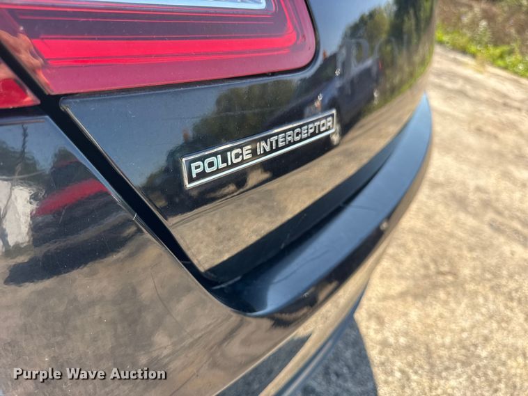 image for item EF2177 2013 Ford Taurus Police Interceptor 