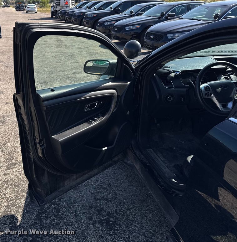 image for item EF2177 2013 Ford Taurus Police Interceptor 