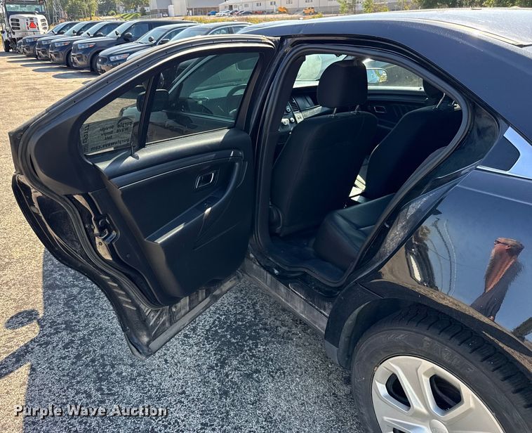 image for item EF2177 2013 Ford Taurus Police Interceptor 
