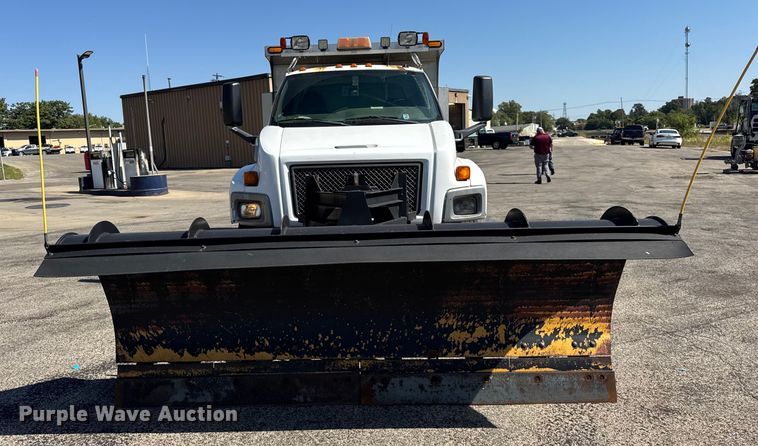 image for item EF2178 2005 Chevrolet C7500 dump truck