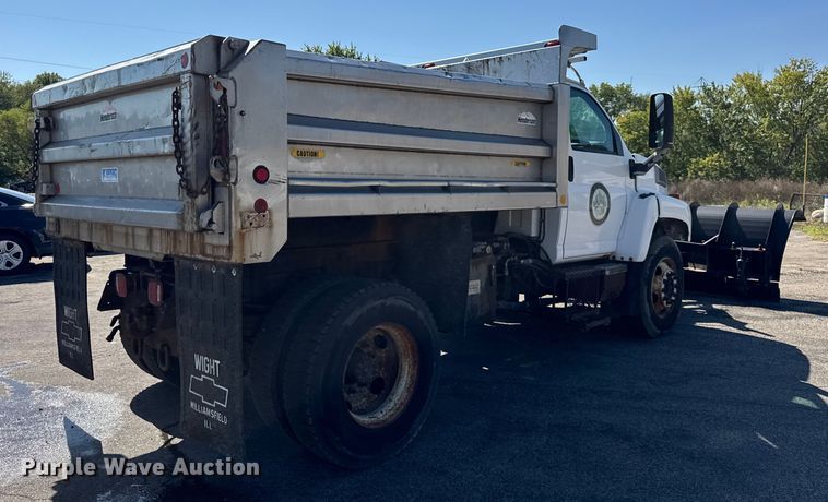 image for item EF2178 2005 Chevrolet C7500 dump truck