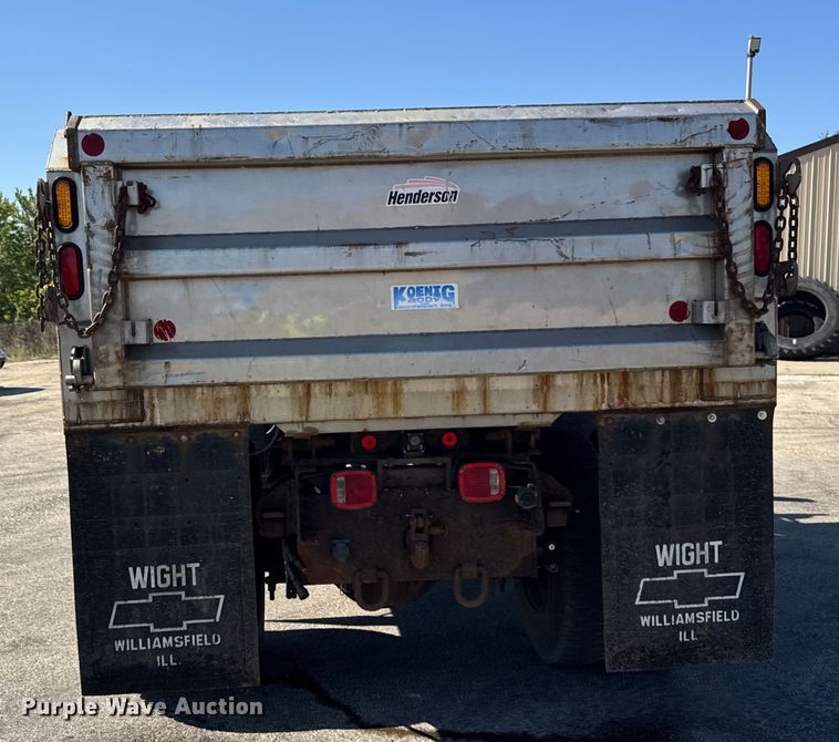 image for item EF2178 2005 Chevrolet C7500 dump truck