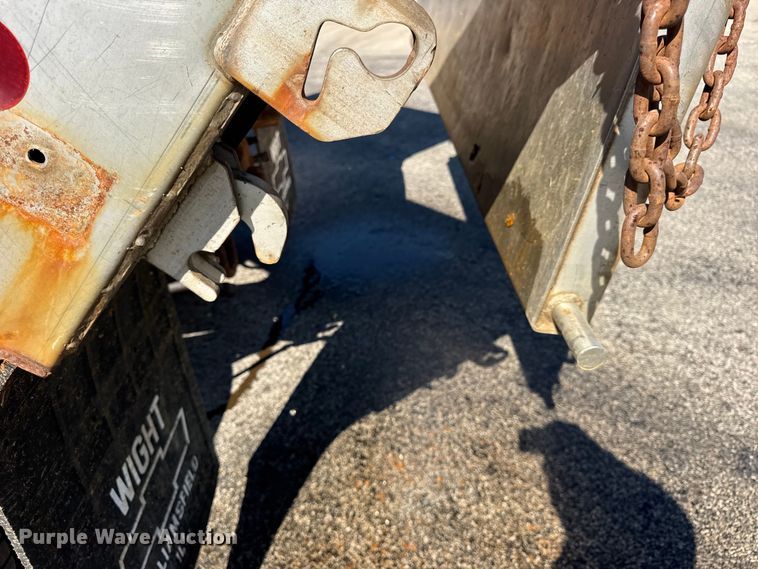 image for item EF2178 2005 Chevrolet C7500 dump truck