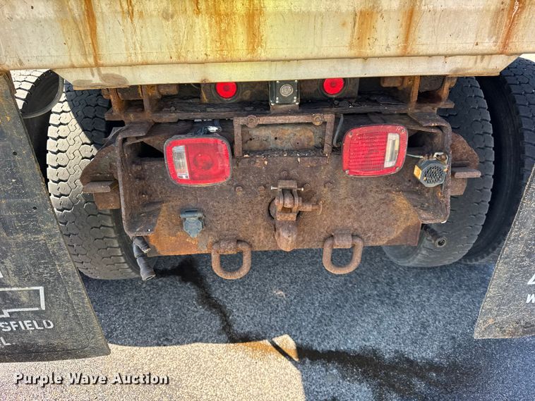 image for item EF2178 2005 Chevrolet C7500 dump truck