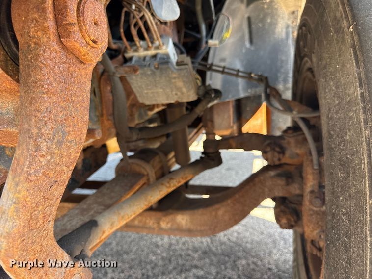 image for item EF2178 2005 Chevrolet C7500 dump truck