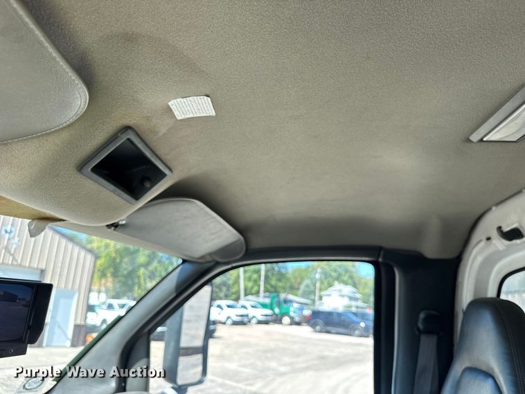 image for item EF2178 2005 Chevrolet C7500 dump truck