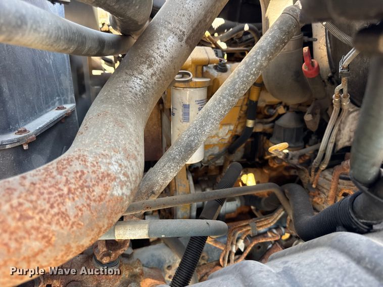 image for item EF2178 2005 Chevrolet C7500 dump truck