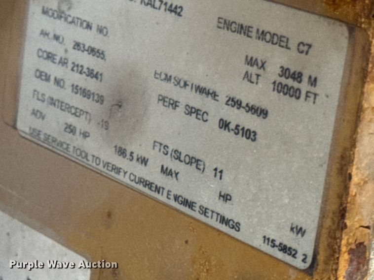 image for item EF2178 2005 Chevrolet C7500 dump truck