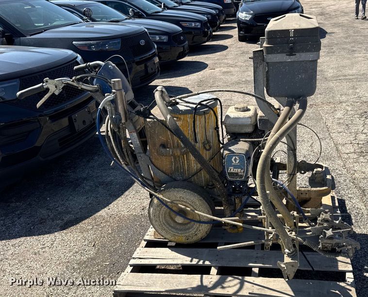 image for item EF2179 Graco Line Lazer IV 5900 paint striper