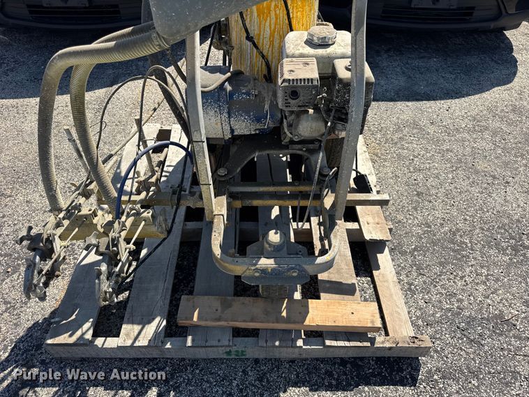 image for item EF2179 Graco Line Lazer IV 5900 paint striper