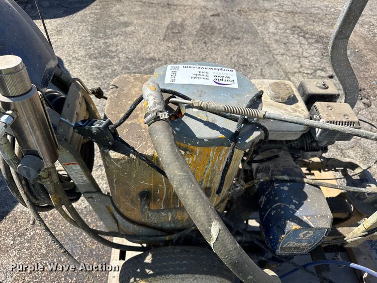 image for item EF2179 Graco Line Lazer IV 5900 paint striper