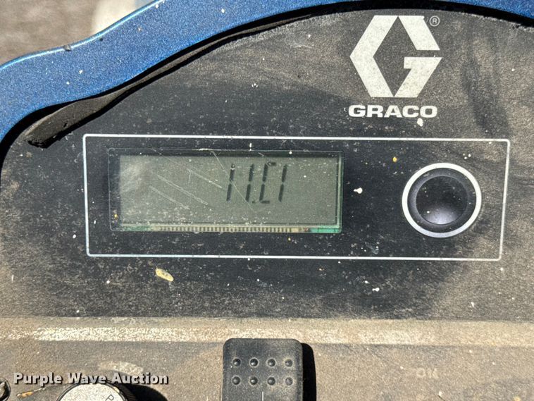 image for item EF2179 Graco Line Lazer IV 5900 paint striper