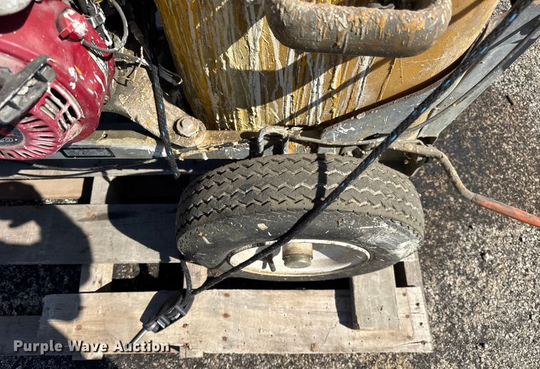 image for item EF2179 Graco Line Lazer IV 5900 paint striper