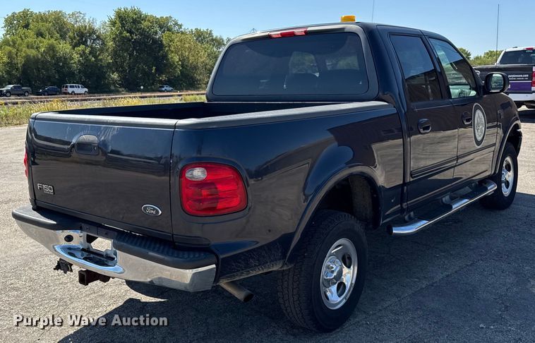 image for item EF2182 2001 Ford F150 SuperCrew pickup truck