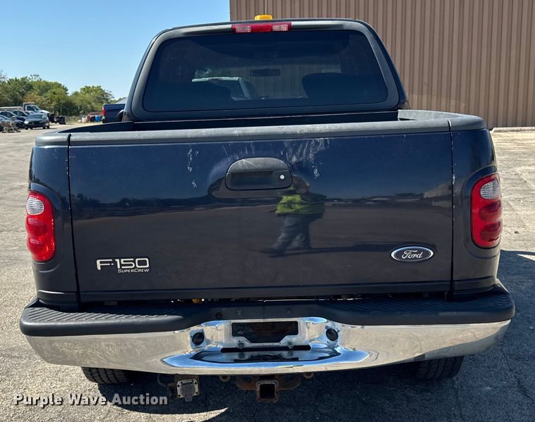 image for item EF2182 2001 Ford F150 SuperCrew pickup truck
