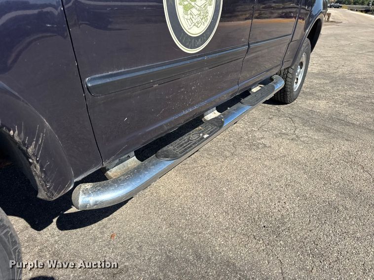 image for item EF2182 2001 Ford F150 SuperCrew pickup truck