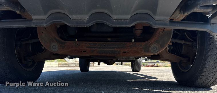 image for item EF2182 2001 Ford F150 SuperCrew pickup truck