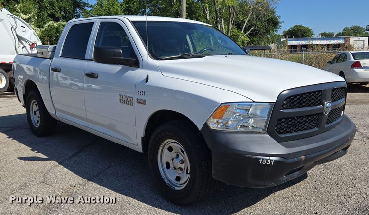 image for item EG8206 2015 Dodge Ram 1500 Crew Cab pickup truck