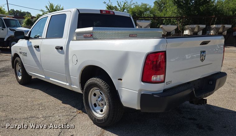 image for item EG8206 2015 Dodge Ram 1500 Crew Cab pickup truck