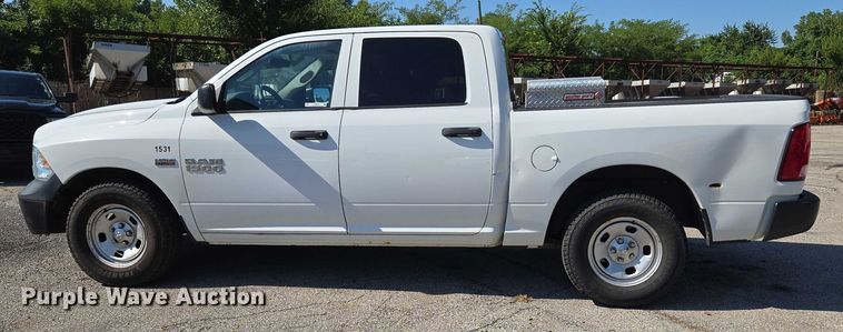 image for item EG8206 2015 Dodge Ram 1500 Crew Cab pickup truck