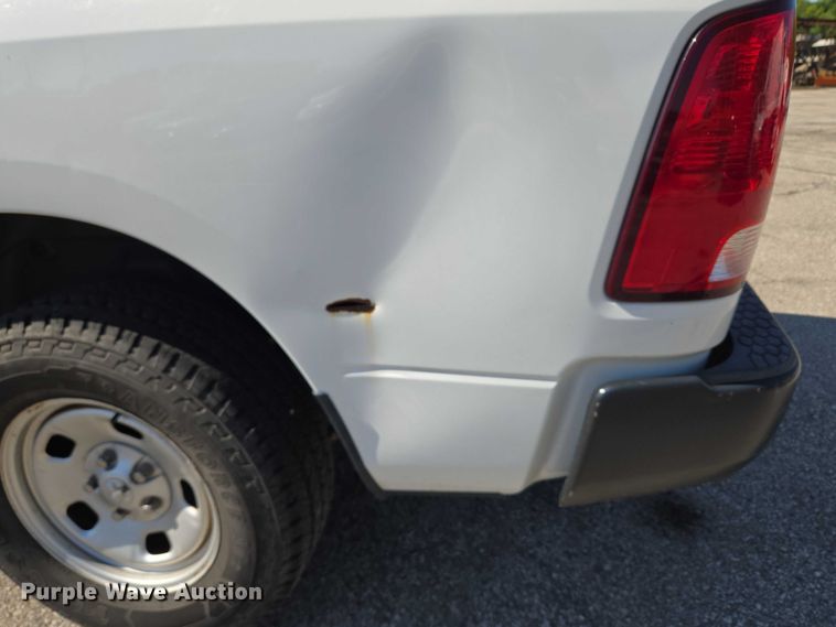 image for item EG8206 2015 Dodge Ram 1500 Crew Cab pickup truck