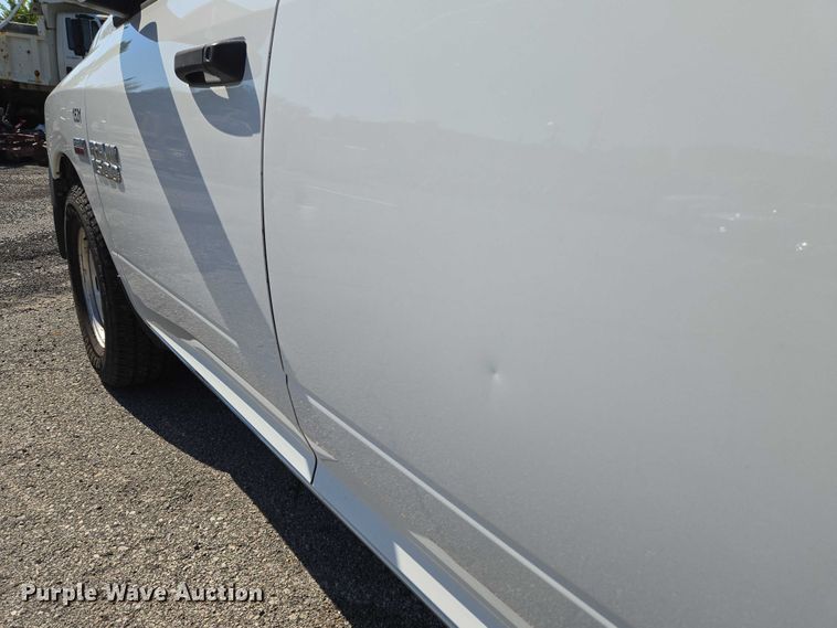 image for item EG8206 2015 Dodge Ram 1500 Crew Cab pickup truck