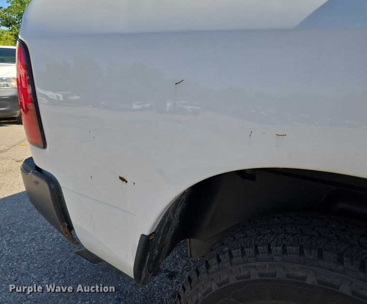 image for item EG8206 2015 Dodge Ram 1500 Crew Cab pickup truck