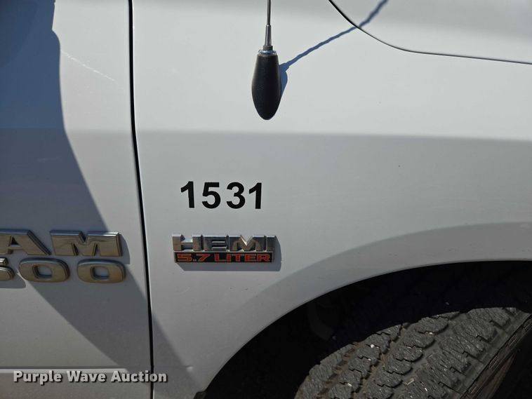 image for item EG8206 2015 Dodge Ram 1500 Crew Cab pickup truck