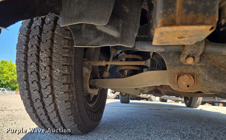 image for item EG8206 2015 Dodge Ram 1500 Crew Cab pickup truck