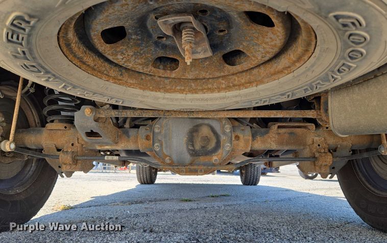 image for item EG8206 2015 Dodge Ram 1500 Crew Cab pickup truck