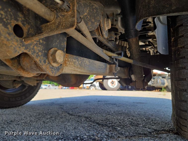 image for item EG8206 2015 Dodge Ram 1500 Crew Cab pickup truck