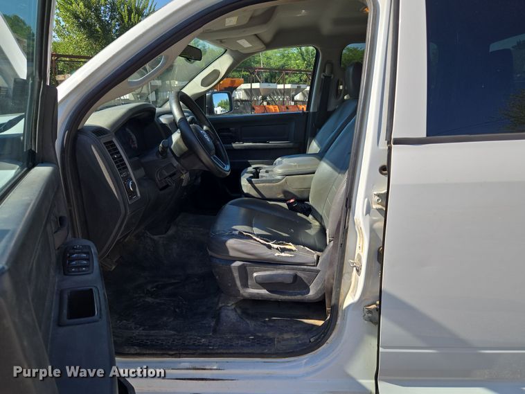 image for item EG8206 2015 Dodge Ram 1500 Crew Cab pickup truck