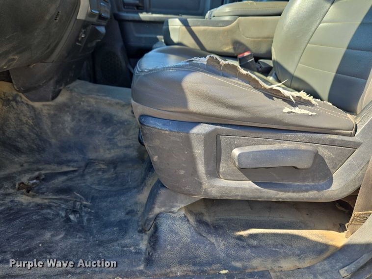 image for item EG8206 2015 Dodge Ram 1500 Crew Cab pickup truck