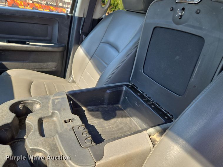 image for item EG8206 2015 Dodge Ram 1500 Crew Cab pickup truck