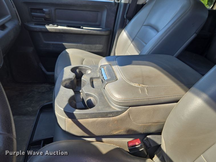 image for item EG8206 2015 Dodge Ram 1500 Crew Cab pickup truck