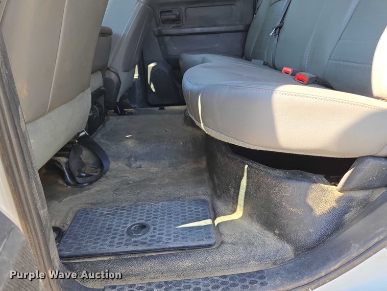 image for item EG8206 2015 Dodge Ram 1500 Crew Cab pickup truck