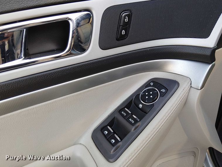 image for item EG8552 2011 Ford Explorer SUV