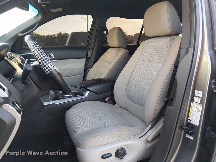 image for item EG8552 2011 Ford Explorer SUV