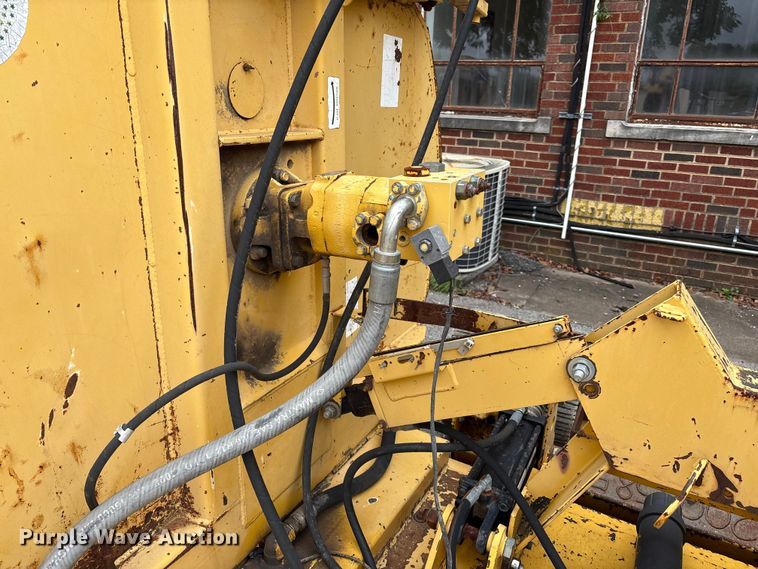 image for item EG8621 Alamo batwing rotary mower