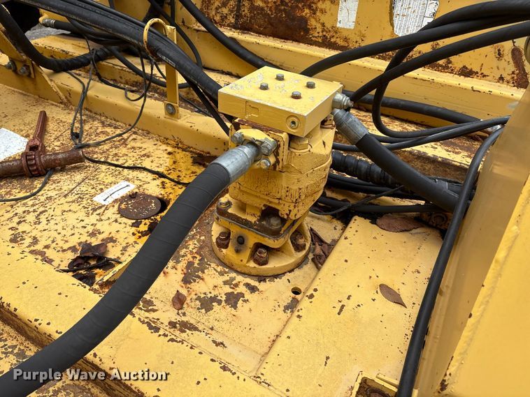 image for item EG8622 Alamo HY15 batwing rotary mower