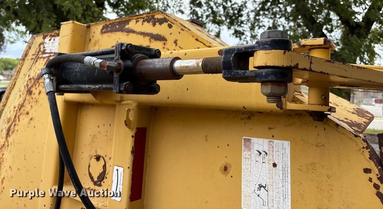 image for item EG8622 Alamo HY15 batwing rotary mower