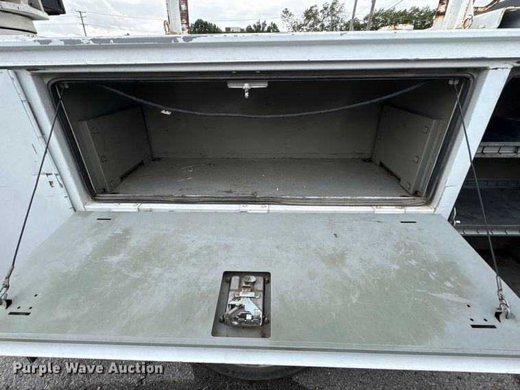 image for item EG8624 2008 Ford F450 Super Duty utility / service truck