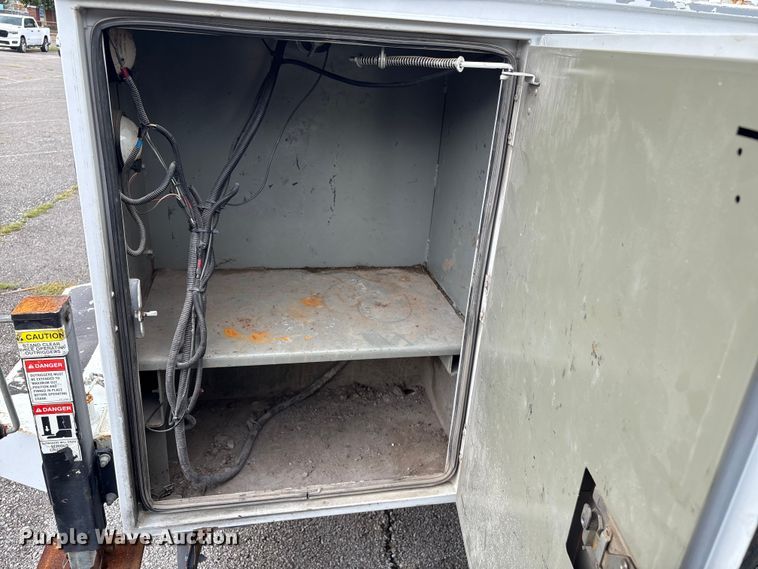 image for item EG8624 2008 Ford F450 Super Duty utility / service truck