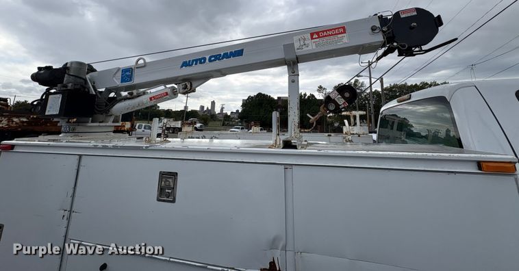 image for item EG8624 2008 Ford F450 Super Duty utility / service truck