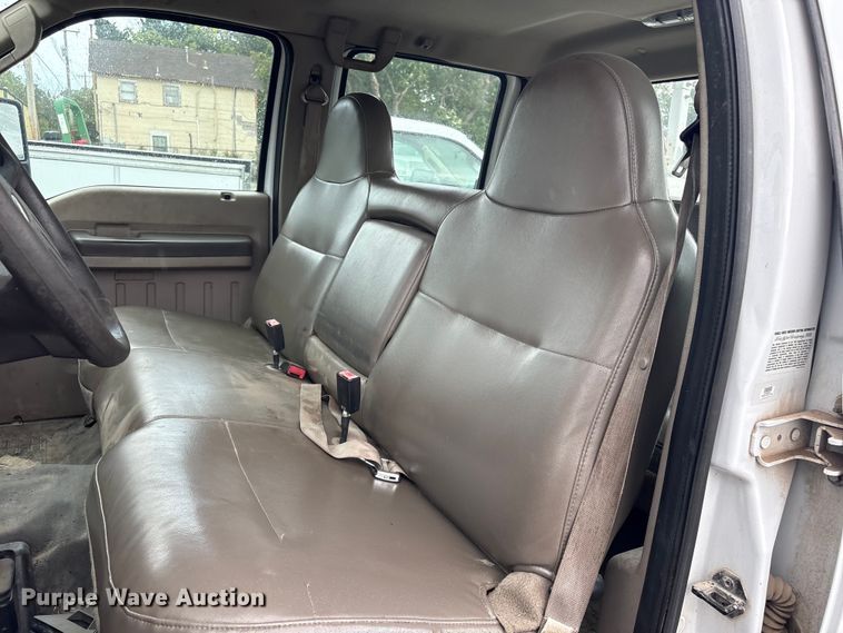 image for item EG8624 2008 Ford F450 Super Duty utility / service truck