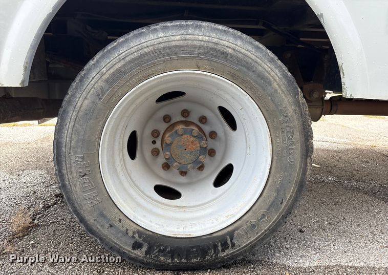 image for item EG8624 2008 Ford F450 Super Duty utility / service truck