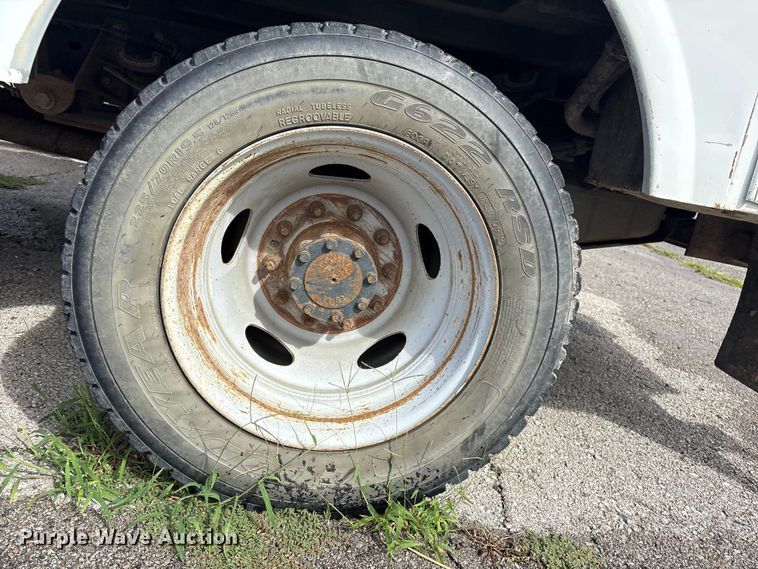 image for item EG8624 2008 Ford F450 Super Duty utility / service truck