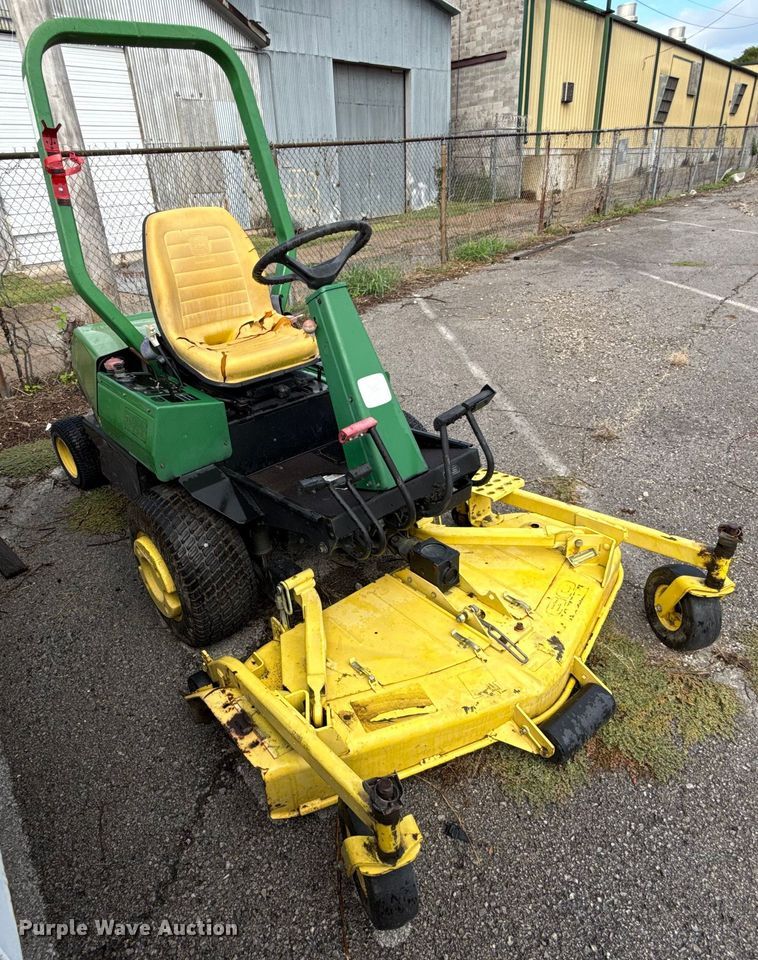 image for item EG8626 1995 John Deere F935 Front Mow lawn mower