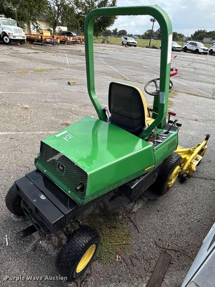 image for item EG8626 1995 John Deere F935 Front Mow lawn mower